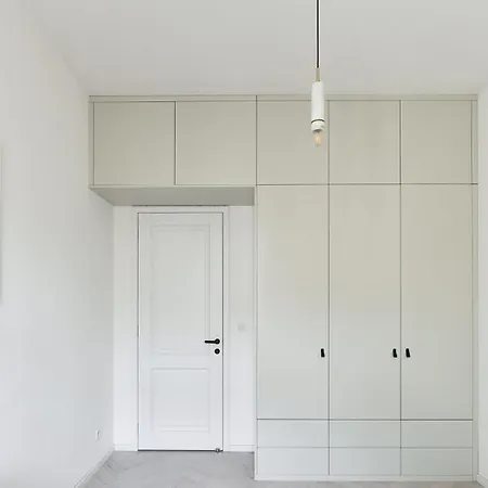 アパート Designer Touch 2-bedroom In Picturesque Area *