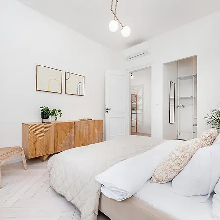 شقة Designer Touch 2-bedroom In Picturesque Area *